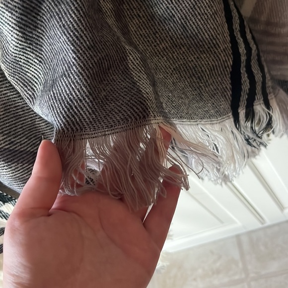 Women’s Open Front Cardigan - Picture 3 of 5